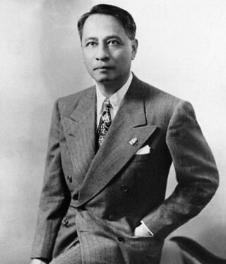 }jGEnX(Manuel Roxas)