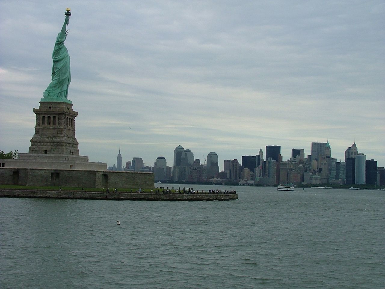 NY:リバティ島南西